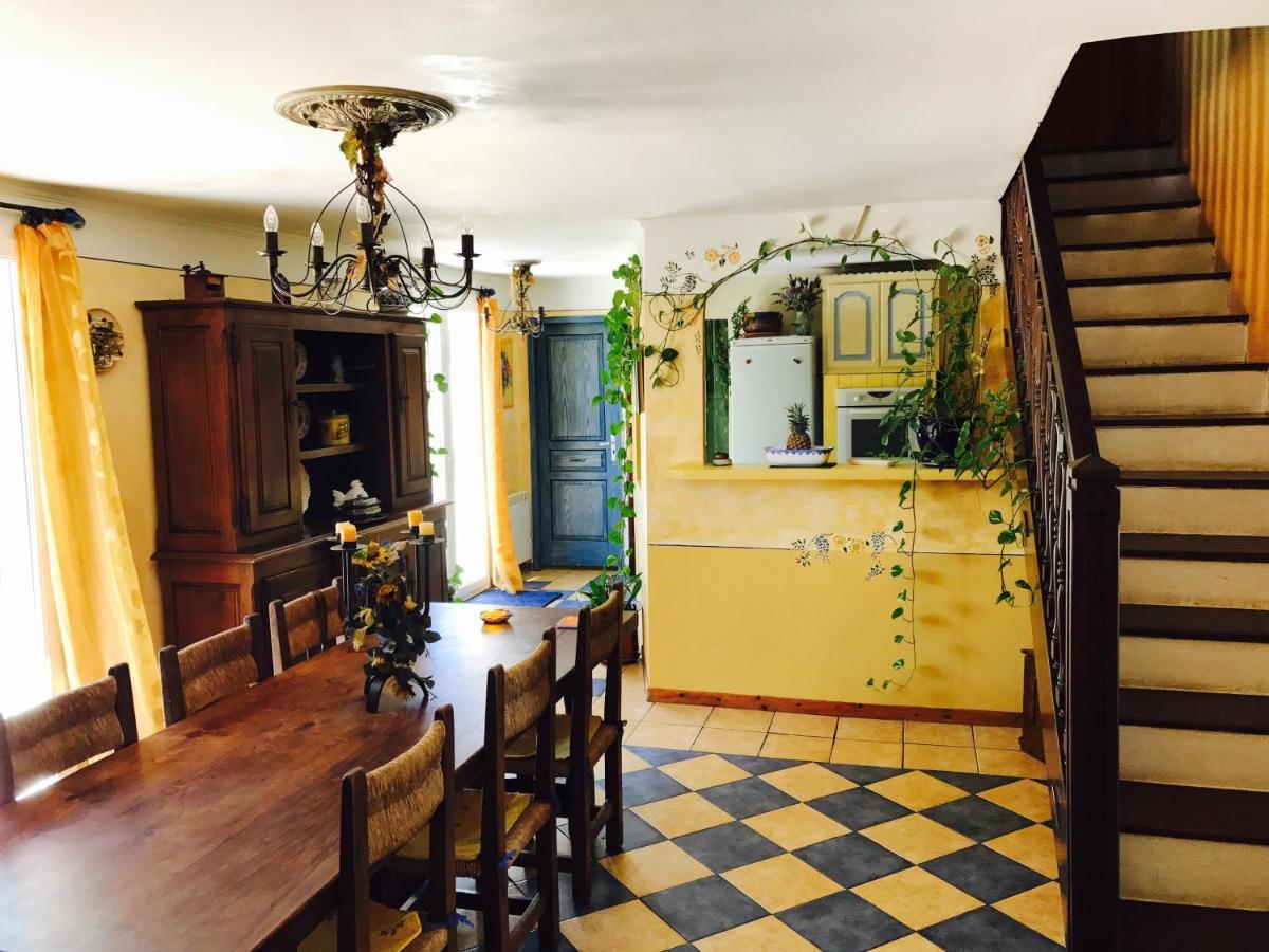 Villa Py Margon  Zewnętrze zdjęcie